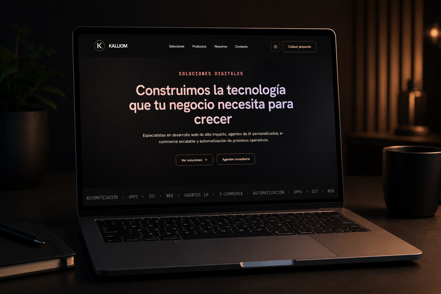 Panel de análisis en la pantalla de un computador portátil